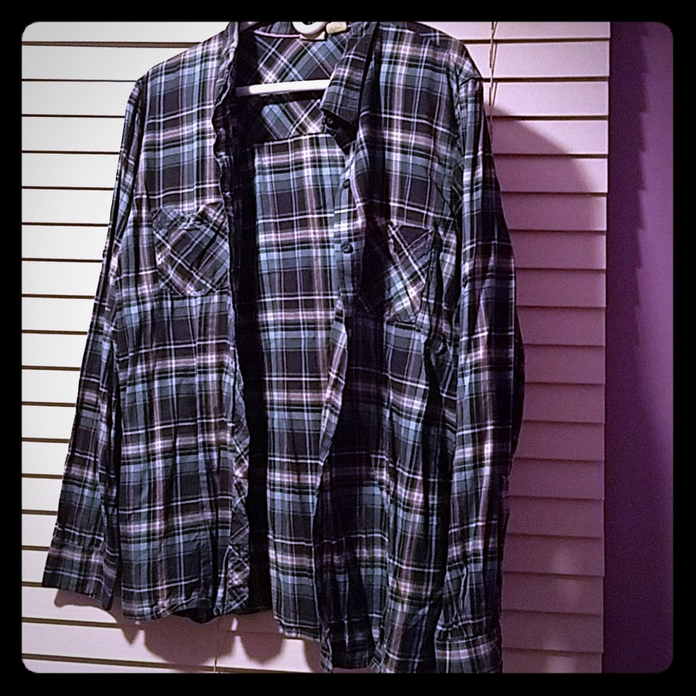Button-Up LL Bean Plaid Shirt in Green and Pink